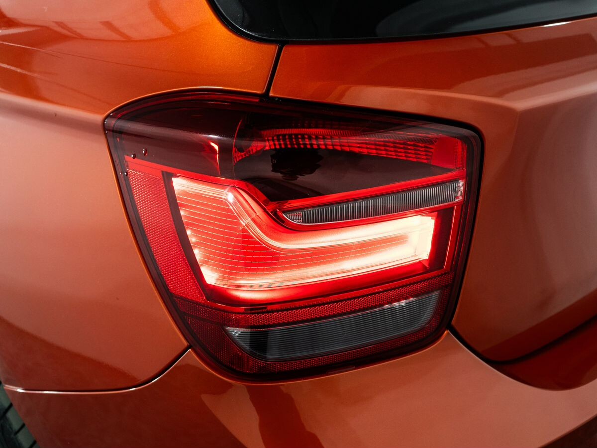 BMW 1-Series 2013 - фото автомобиля