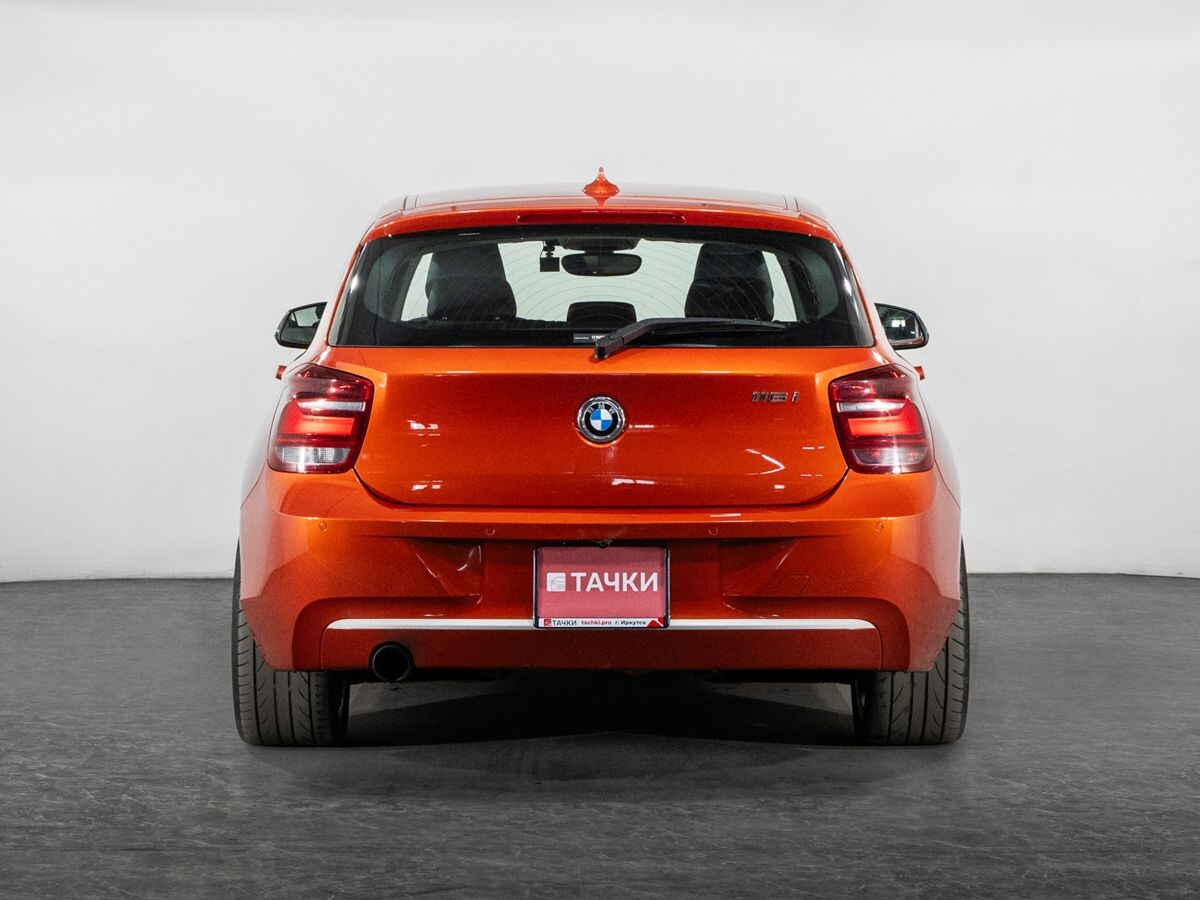 BMW 1-Series 2013 - фото автомобиля