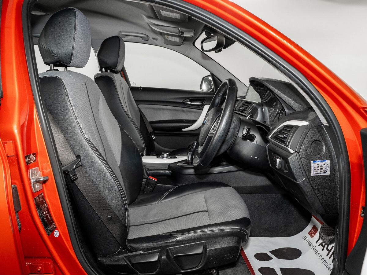 BMW 1-Series 2013 - фото автомобиля