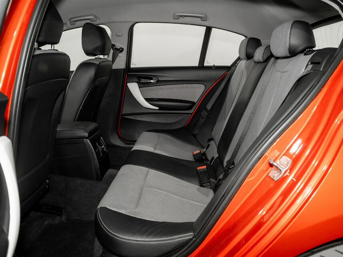 BMW 1-Series 2013 - фото автомобиля