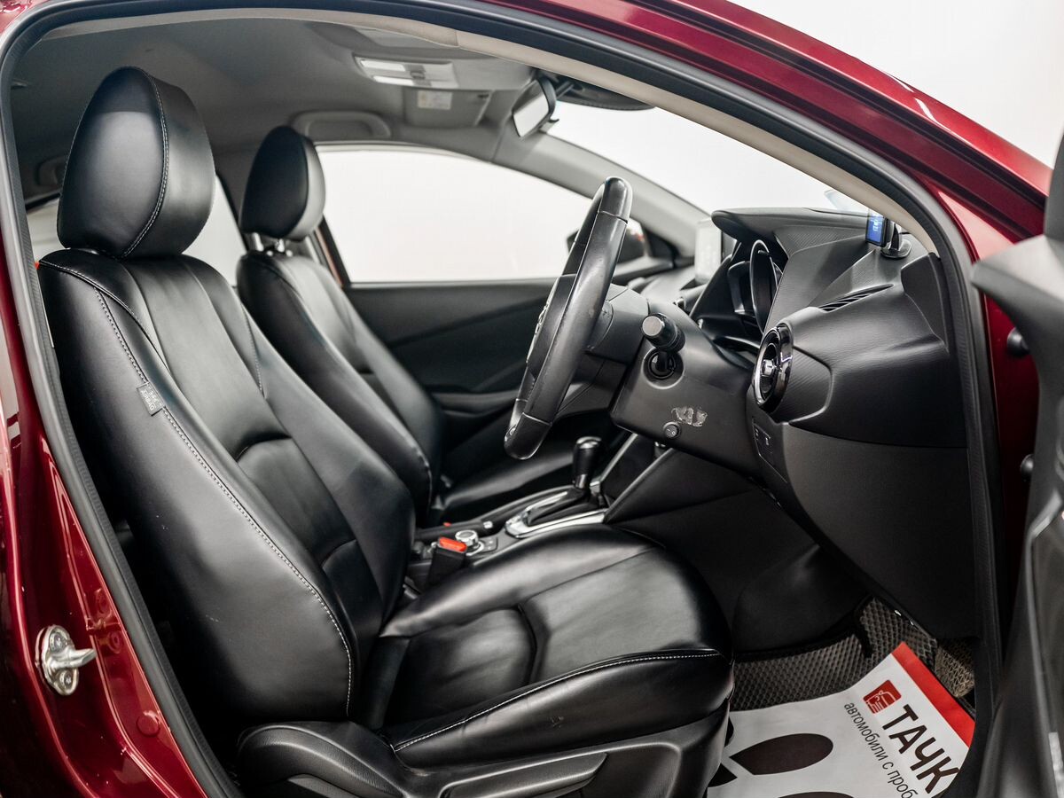 Mazda Demio 2017 - фото автомобиля
