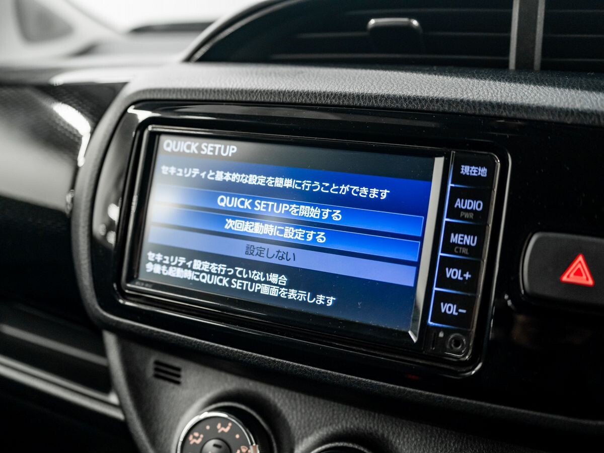 Toyota Vitz 2019 - фото автомобиля