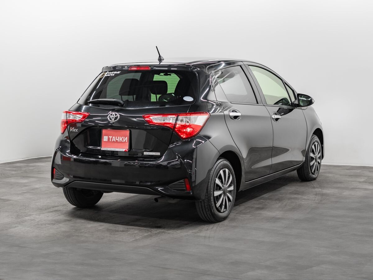 Toyota Vitz 2019 - фото автомобиля