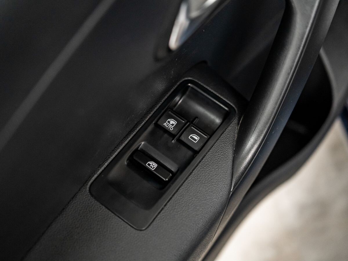 Volkswagen Polo 2014 - фото автомобиля