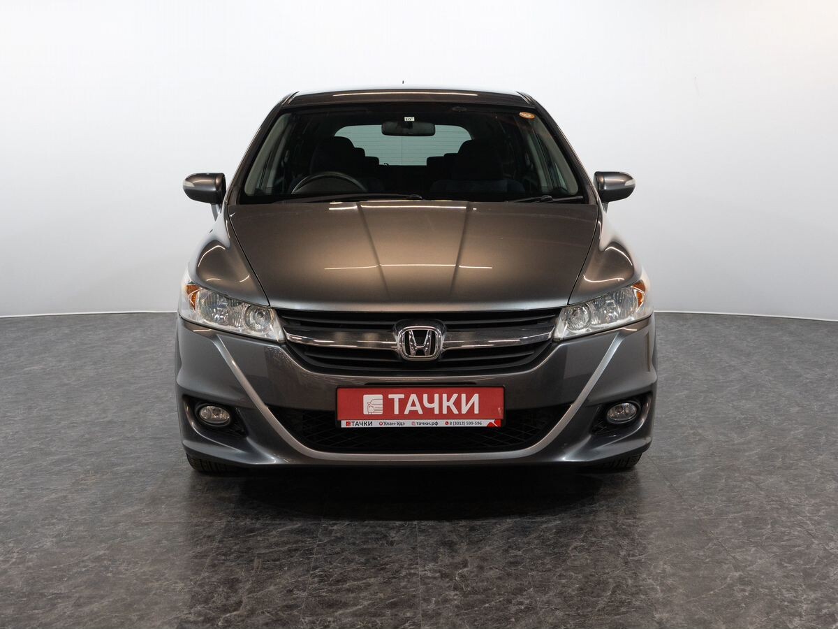 Honda Stream 2009 - фото автомобиля