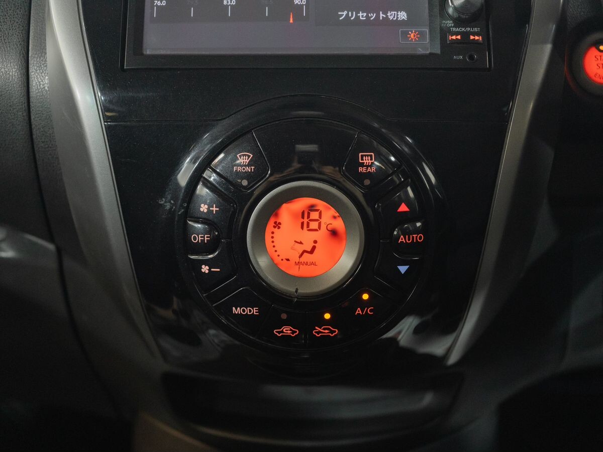 Nissan Note 2014 - фото автомобиля