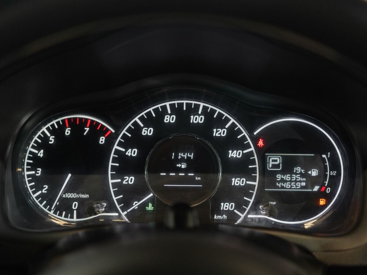Nissan Note 2014 - фото автомобиля