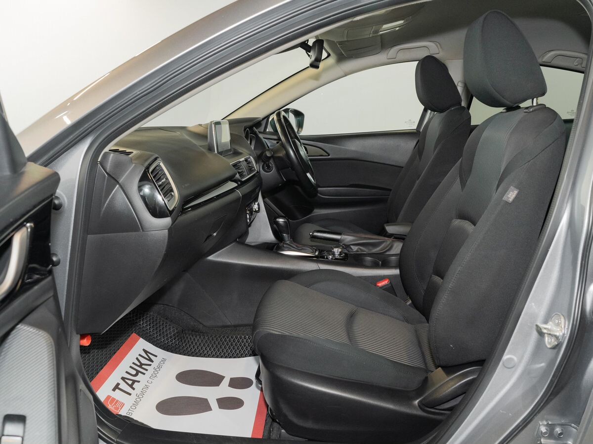Mazda Axela 2015 - фото автомобиля