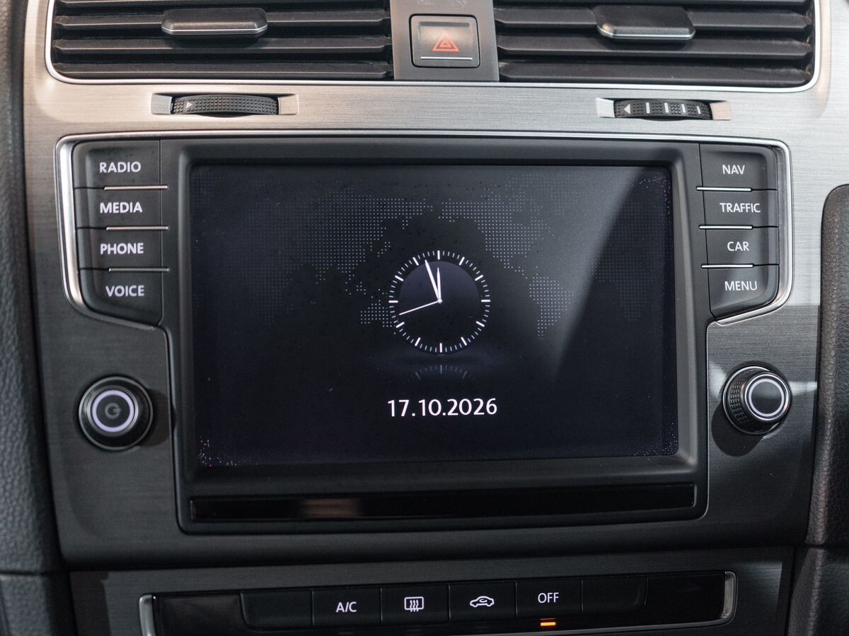 Volkswagen Golf 2013 - фото автомобиля