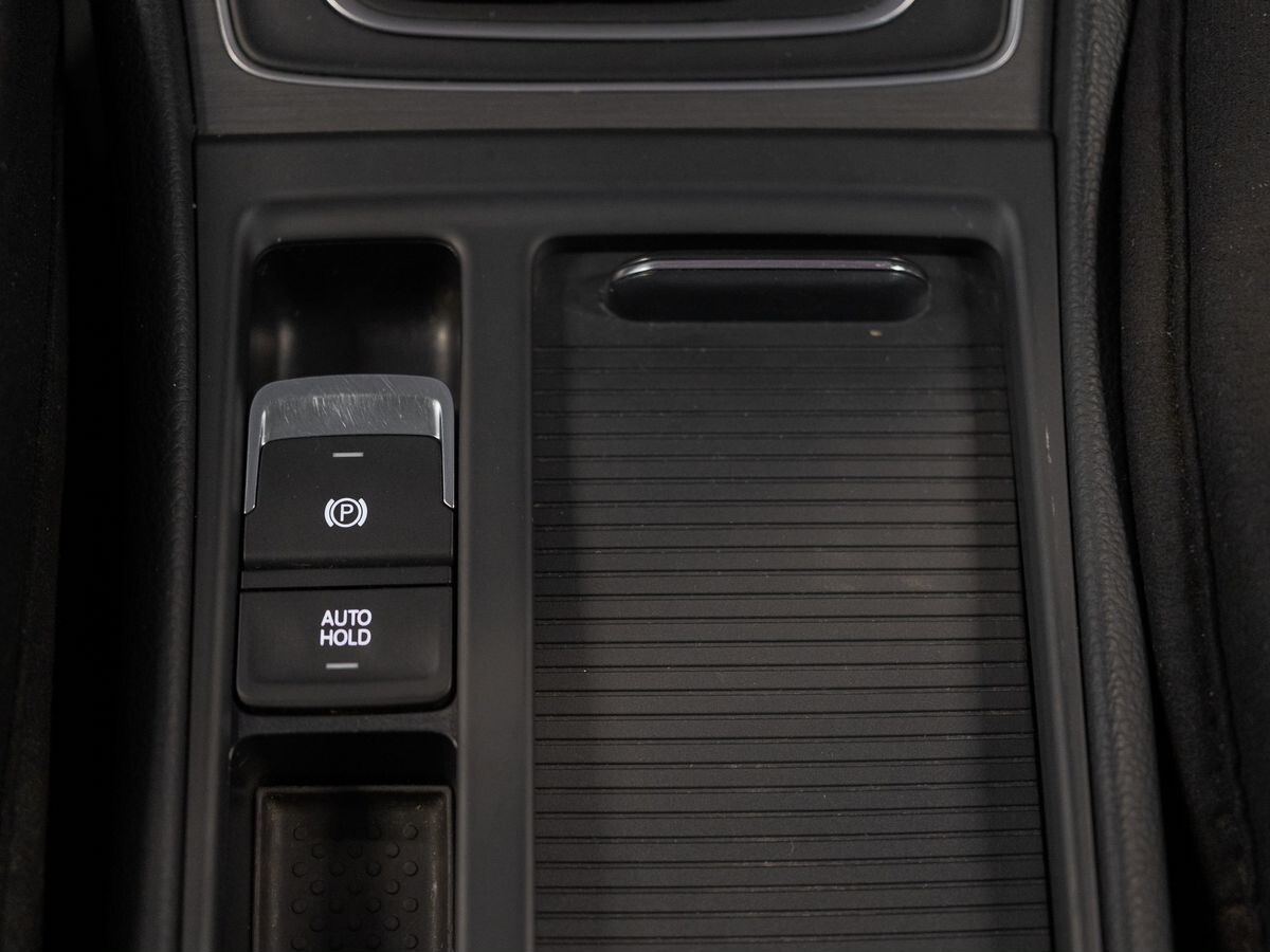 Volkswagen Golf 2013 - фото автомобиля