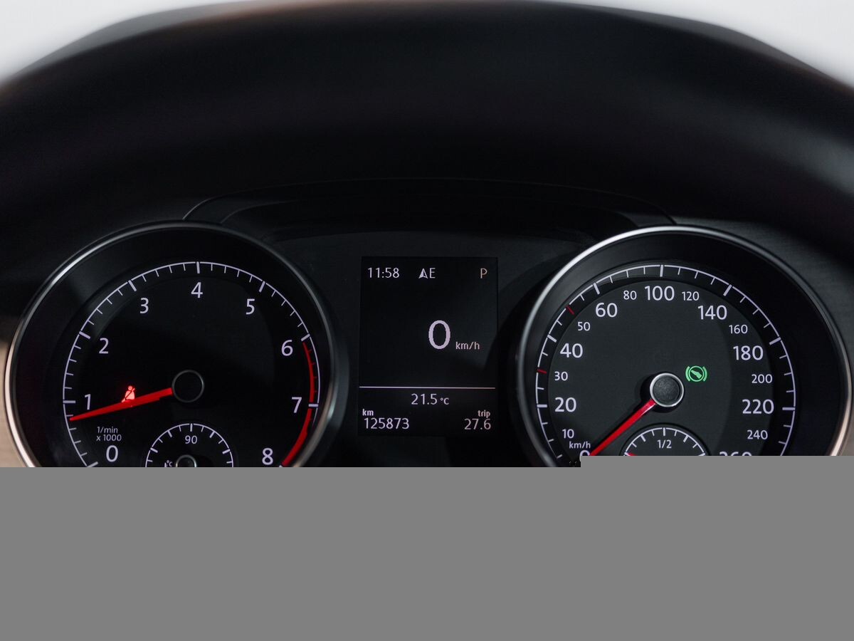 Volkswagen Golf 2013 - фото автомобиля