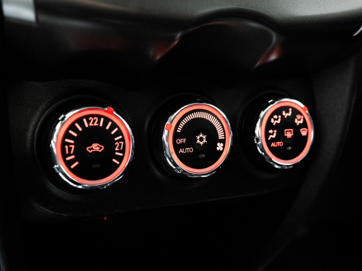 Mitsubishi ASX 2012 - фото автомобиля