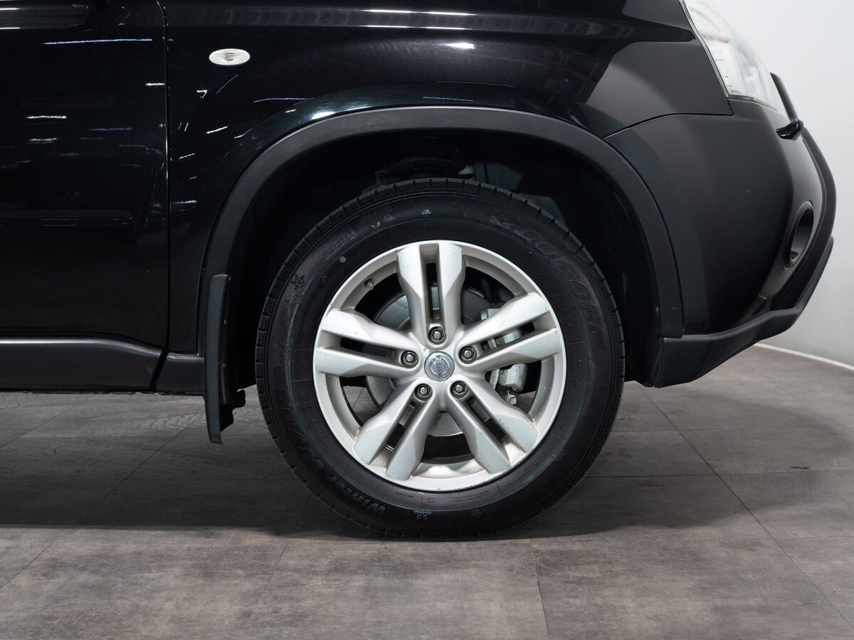 Nissan X-Trail 2012 - фото автомобиля