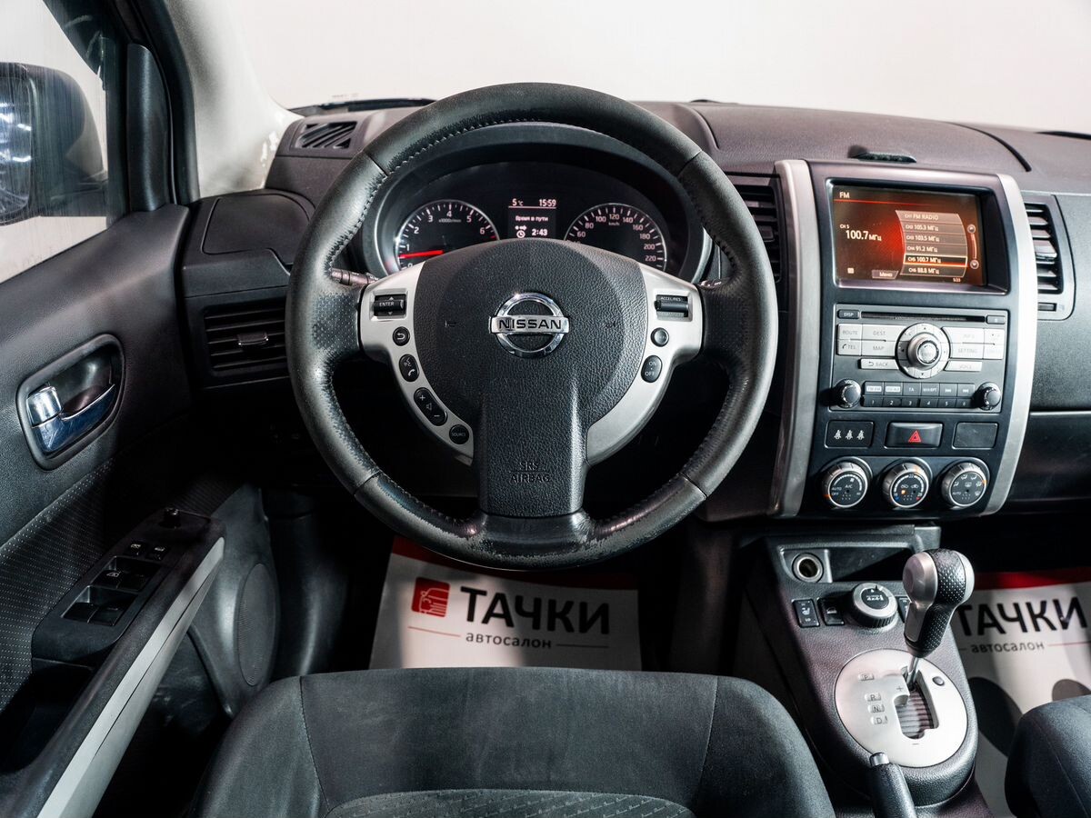 Nissan X-Trail 2012 - фото автомобиля