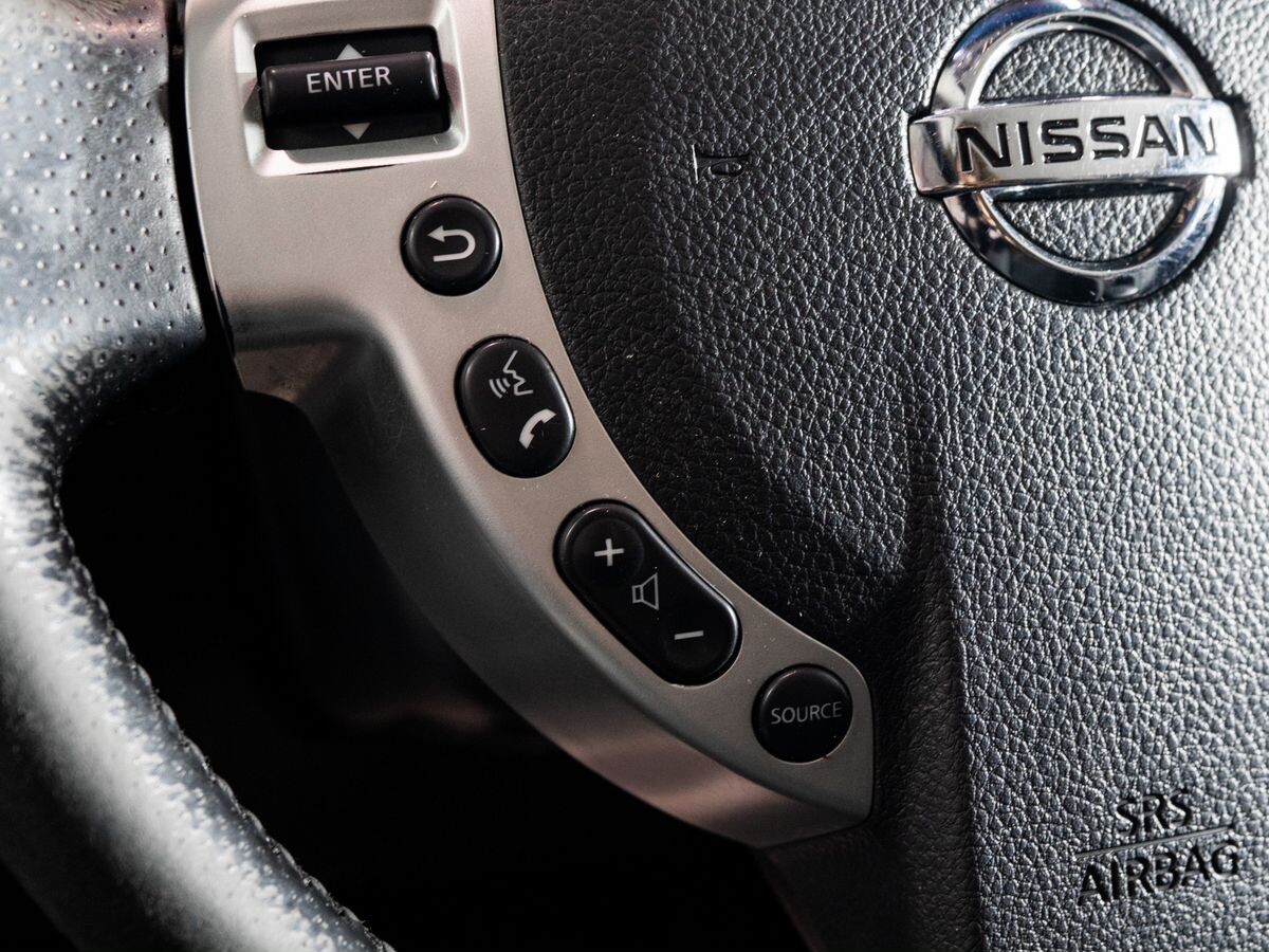 Nissan X-Trail 2012 - фото автомобиля