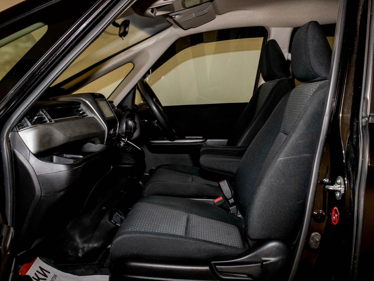 Honda Freed+ 2018 - фото автомобиля