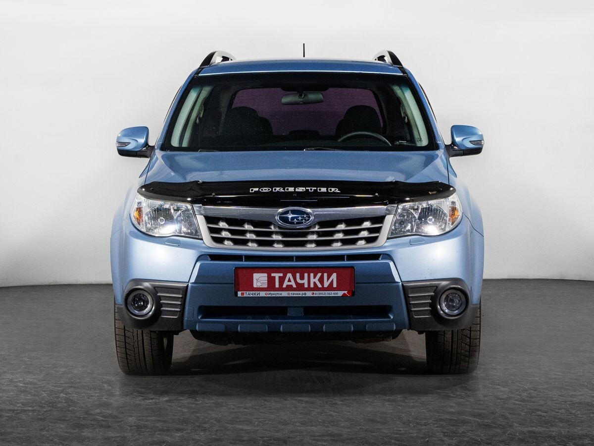 Subaru Forester 2011 - фото автомобиля