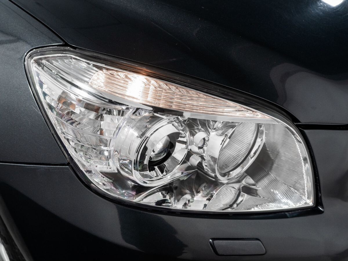 Toyota RAV4 2006 - фото автомобиля