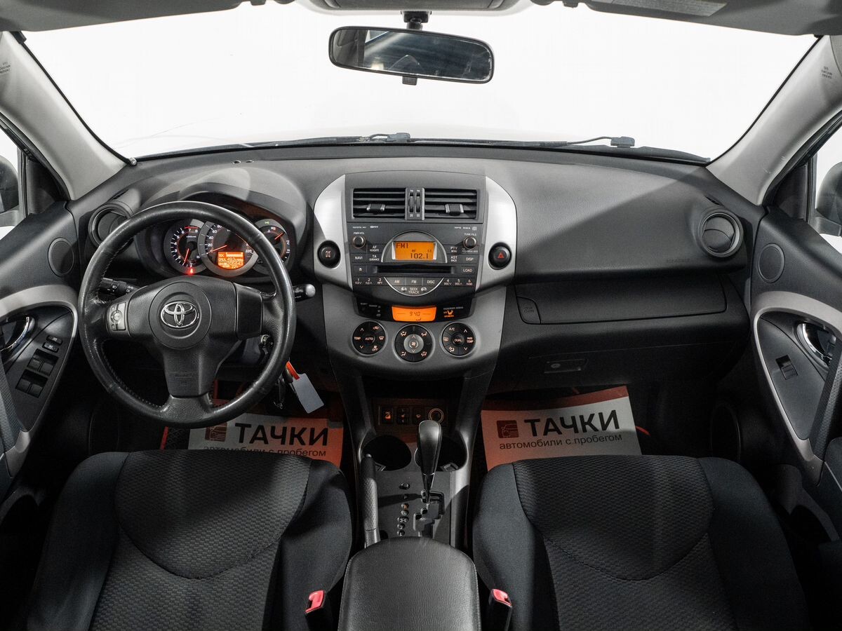 Toyota RAV4 2006 - фото автомобиля