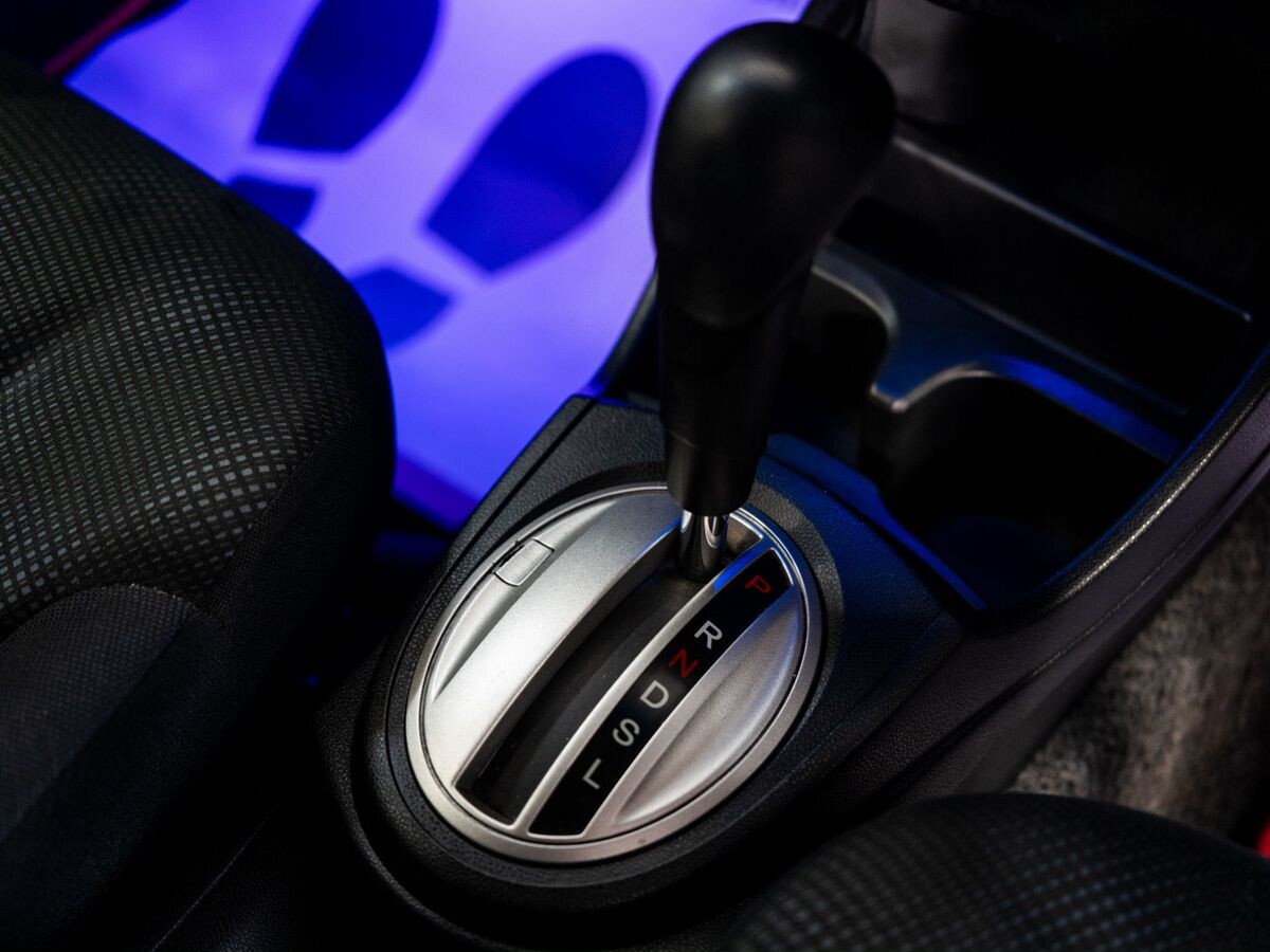 Honda Fit 2012 - фото автомобиля