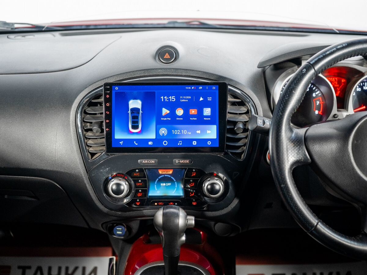 Nissan Juke 2012 - фото автомобиля