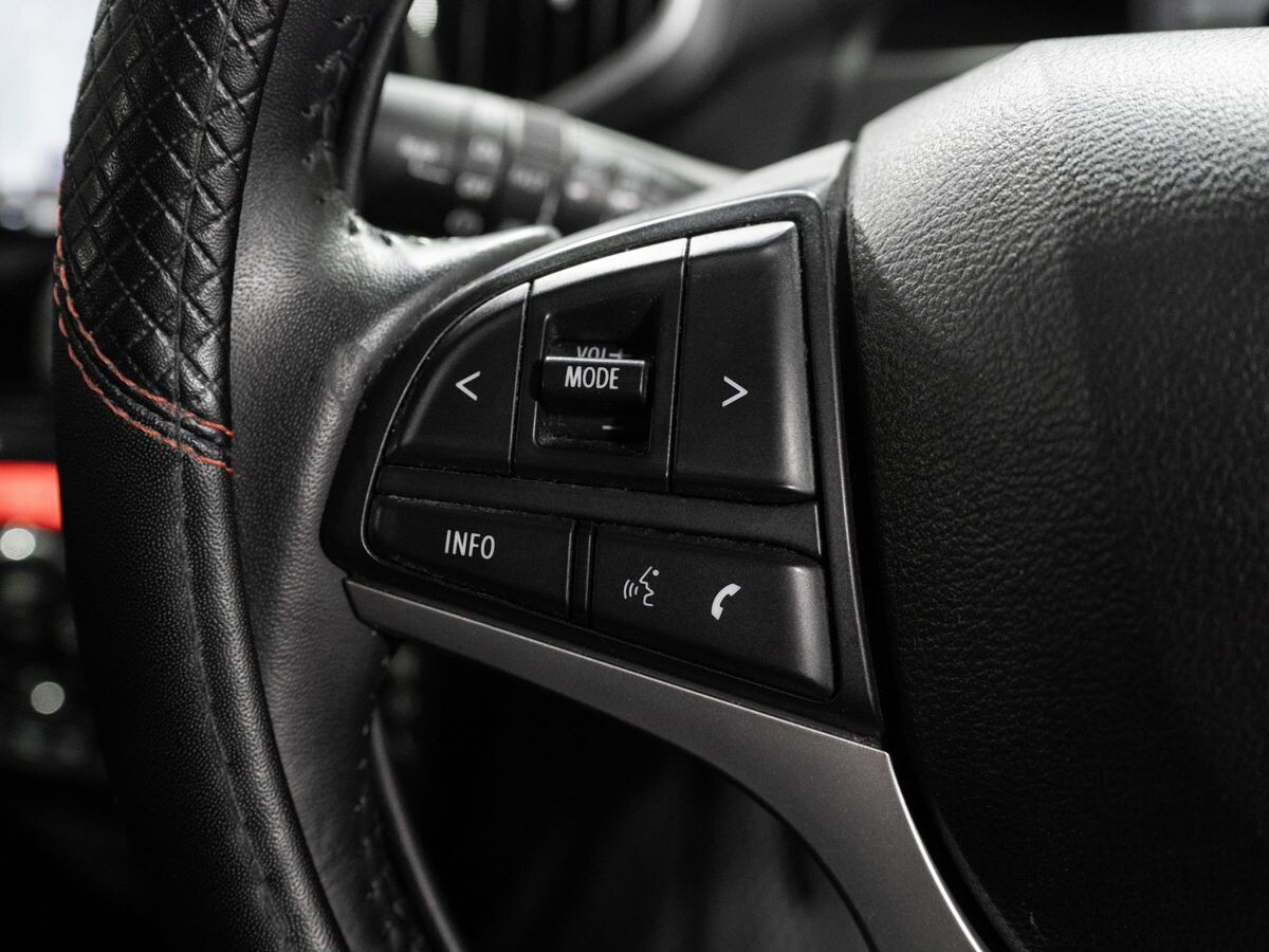 Suzuki Solio 2017 - фото автомобиля