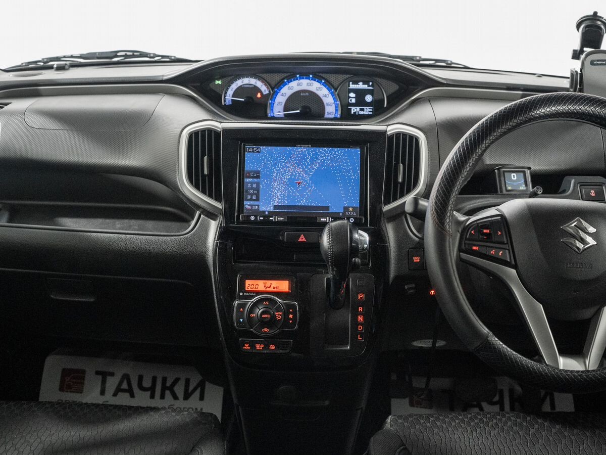 Suzuki Solio 2017 - фото автомобиля