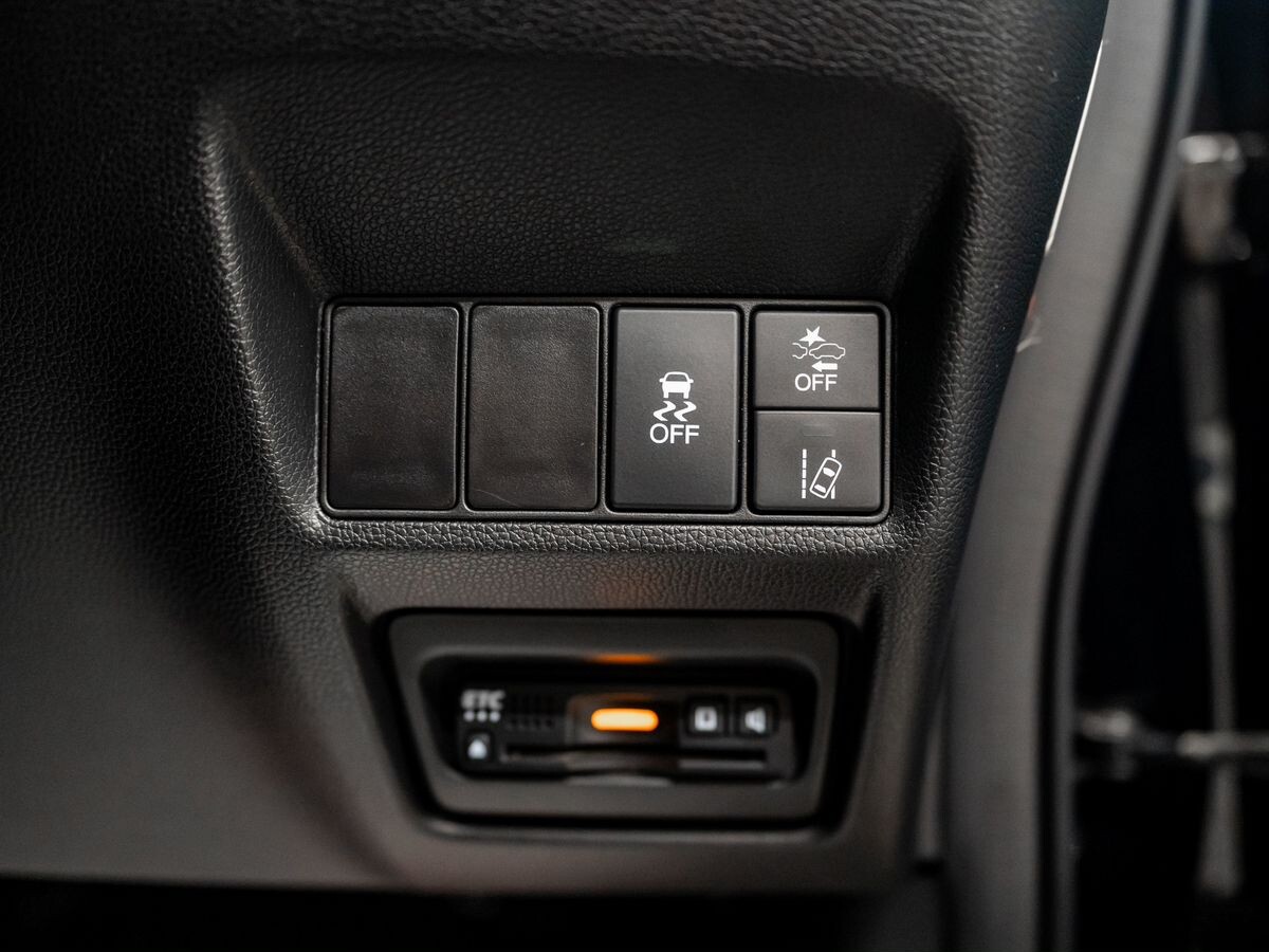 Honda Stepwgn 2019 - фото автомобиля