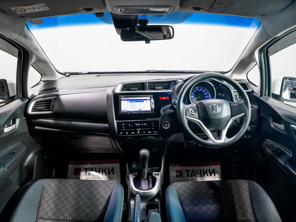 Honda Fit 2013 - фото автомобиля