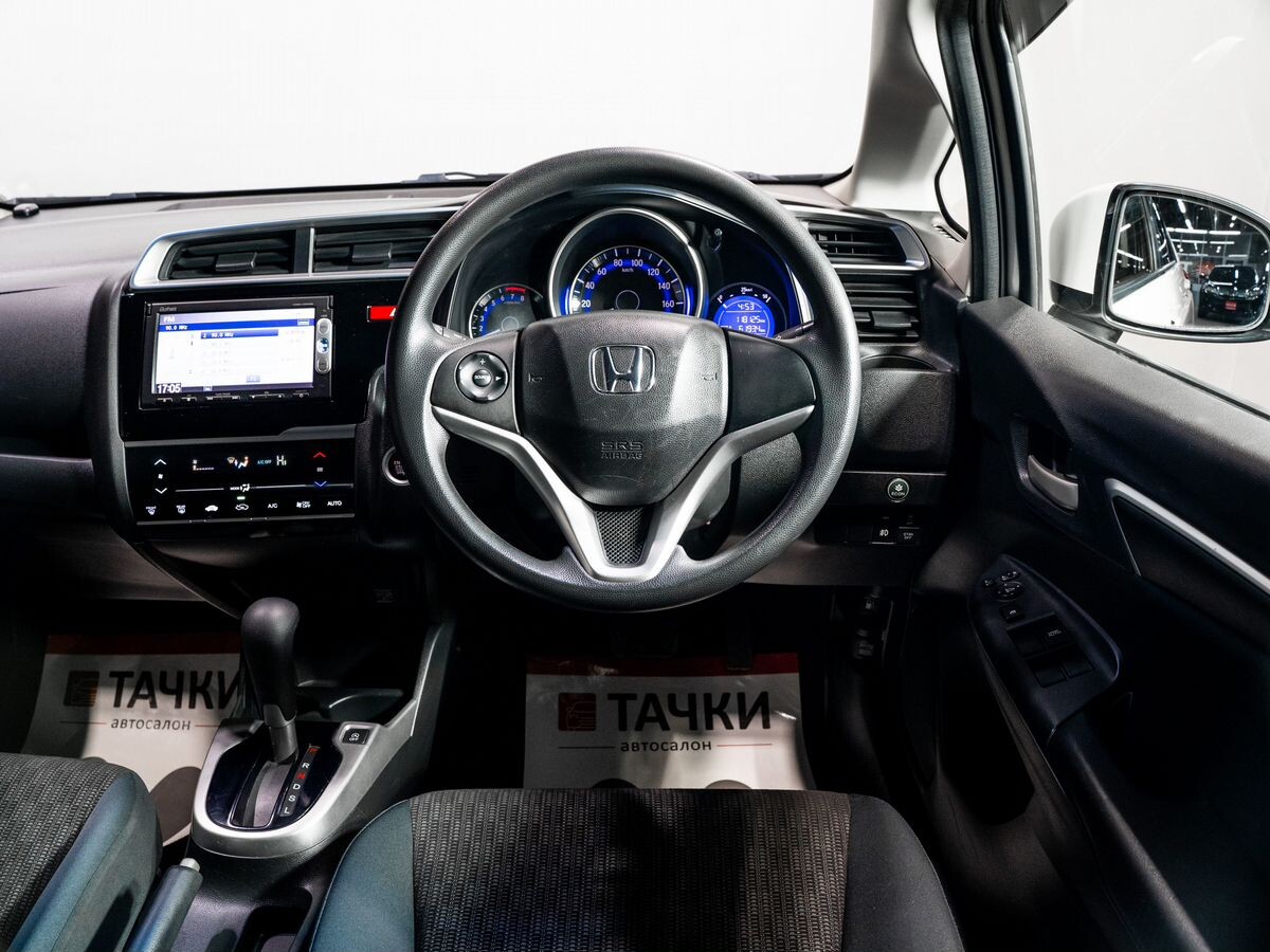 Honda Fit 2013 - фото автомобиля