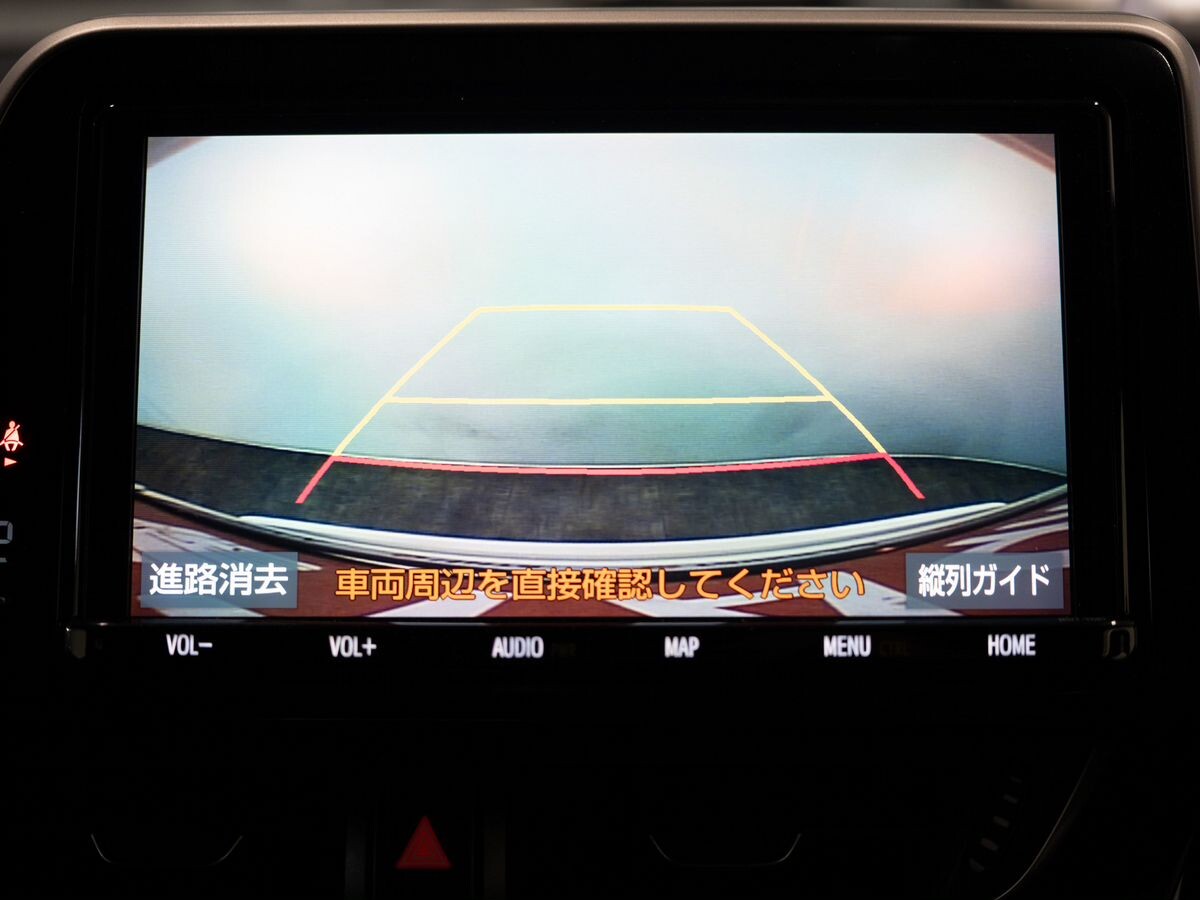 Toyota C-HR 2018 - фото автомобиля