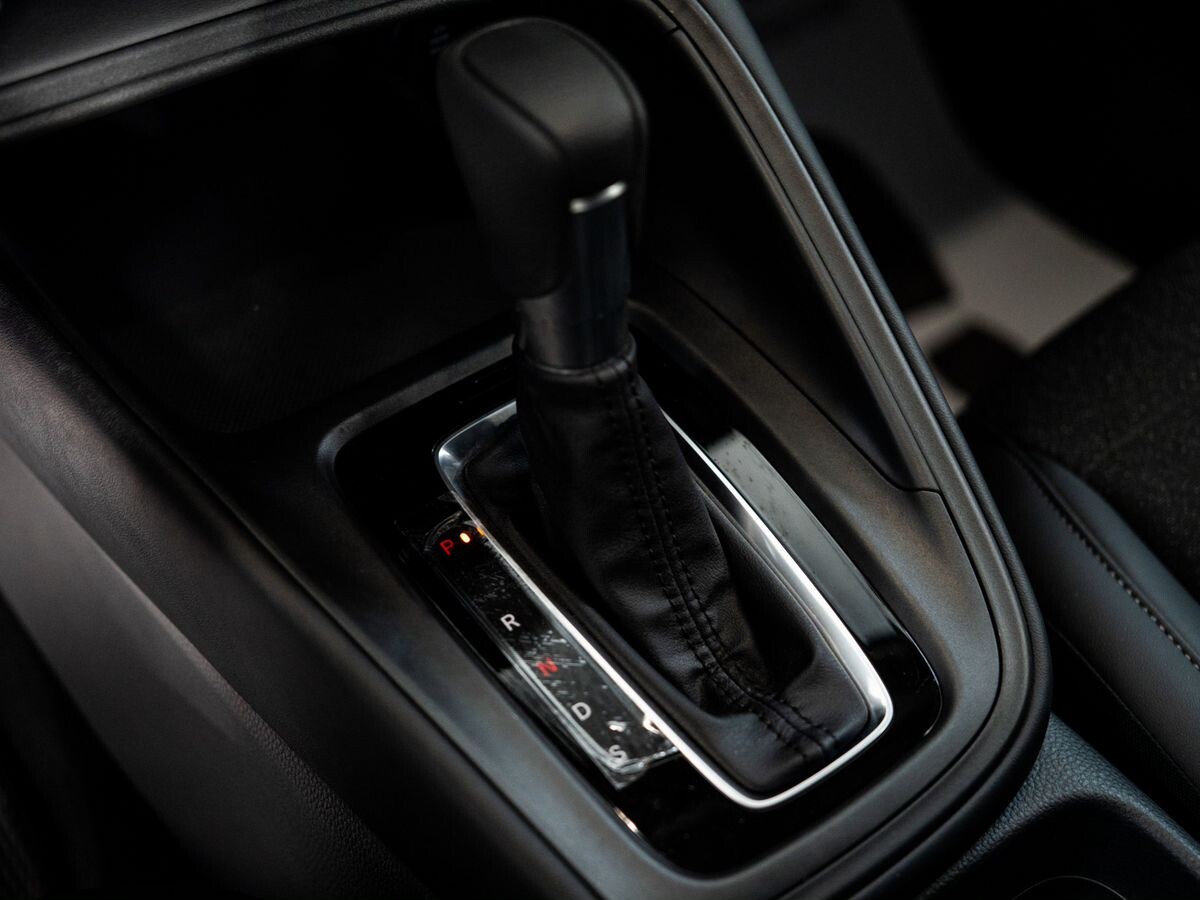 Honda Vezel 2025 - фото автомобиля