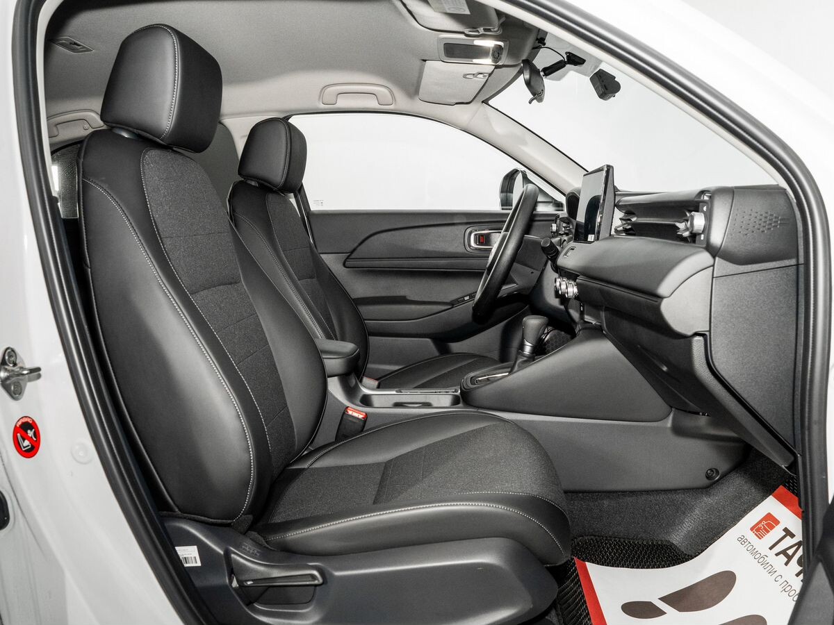 Honda Vezel 2025 - фото автомобиля