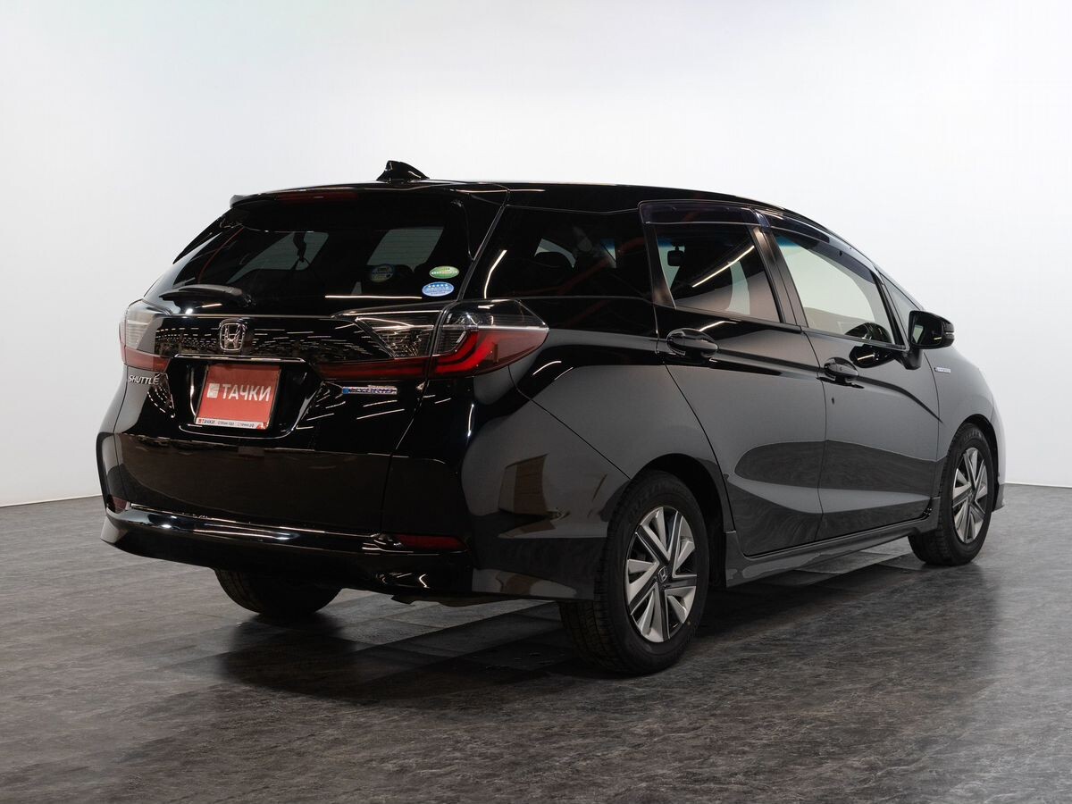 Honda Shuttle 2019 - фото автомобиля