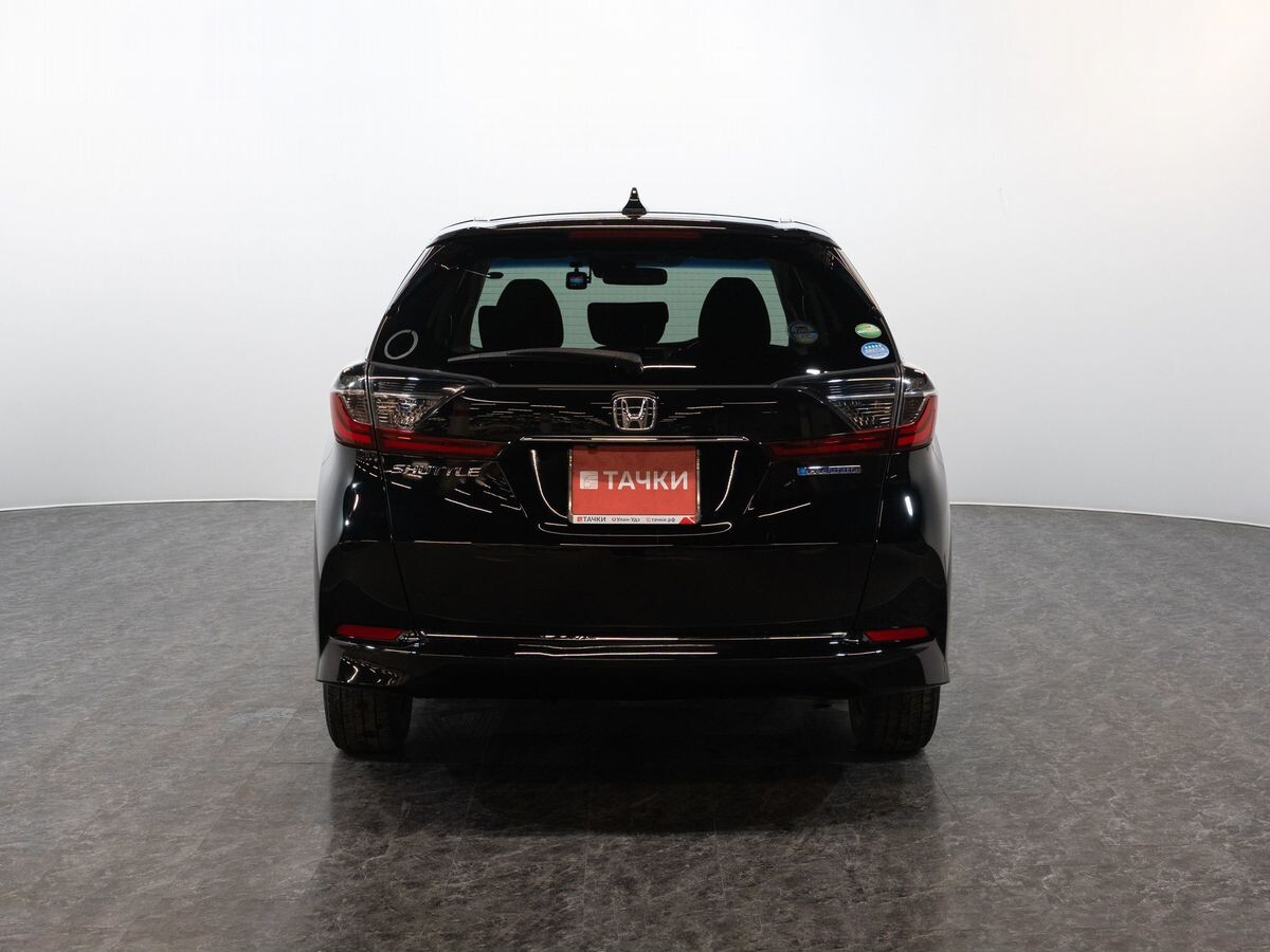 Honda Shuttle 2019 - фото автомобиля