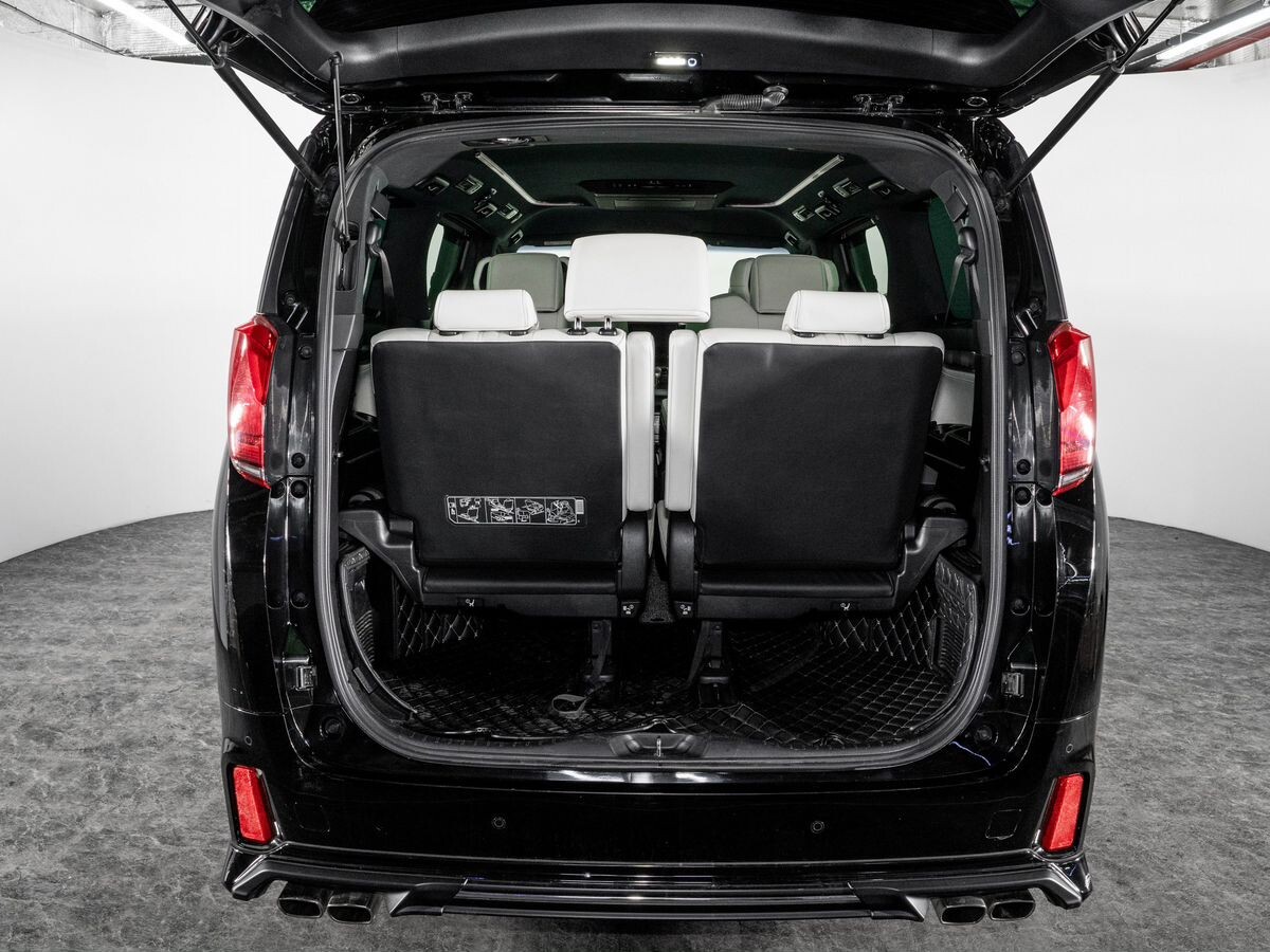 Toyota Alphard 2018 - фото автомобиля