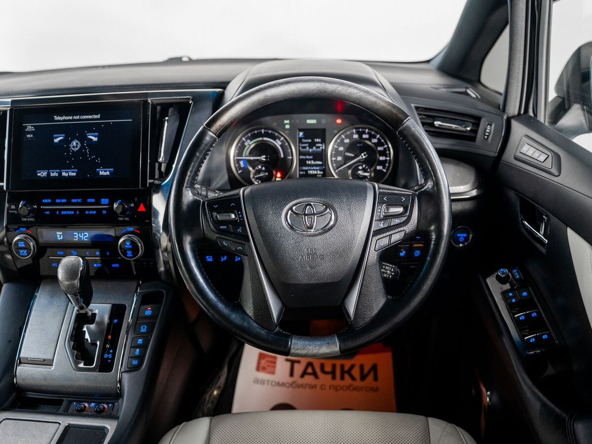 Toyota Alphard 2018 - фото автомобиля