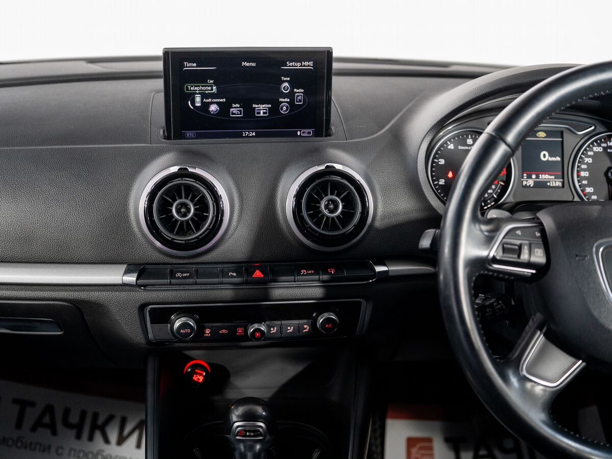 Audi A3 2014 - фото автомобиля