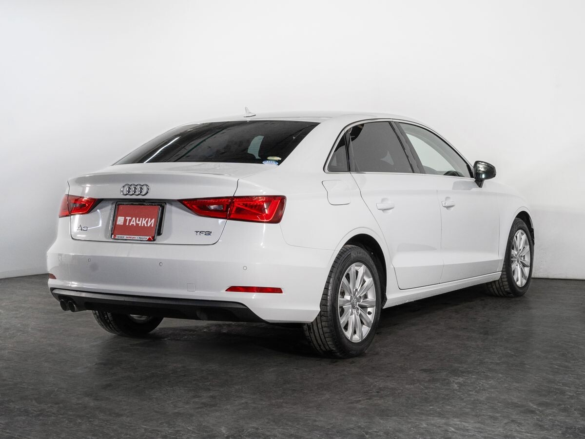 Audi A3 2014 - фото автомобиля