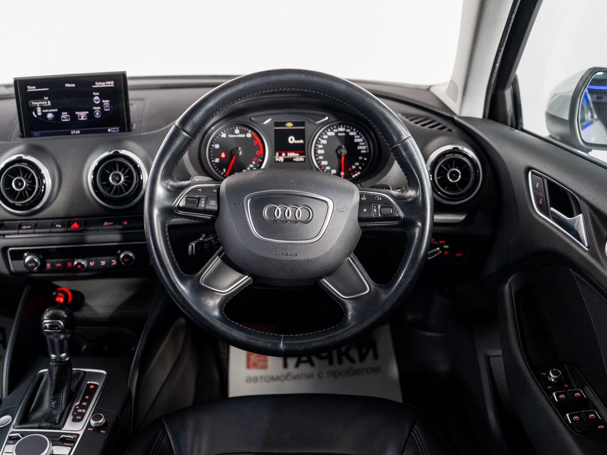 Audi A3 2014 - фото автомобиля