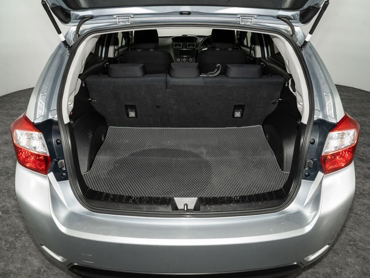 Subaru Impreza 2015 - фото автомобиля