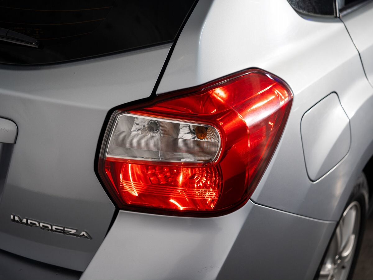 Subaru Impreza 2015 - фото автомобиля