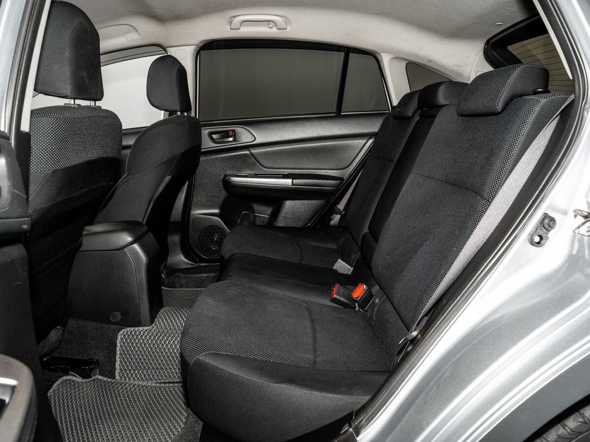 Subaru Impreza 2015 - фото автомобиля