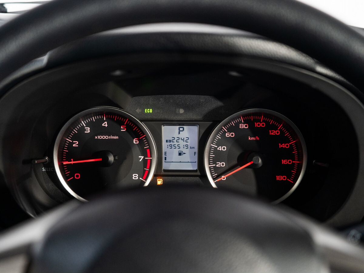 Subaru Impreza 2015 - фото автомобиля