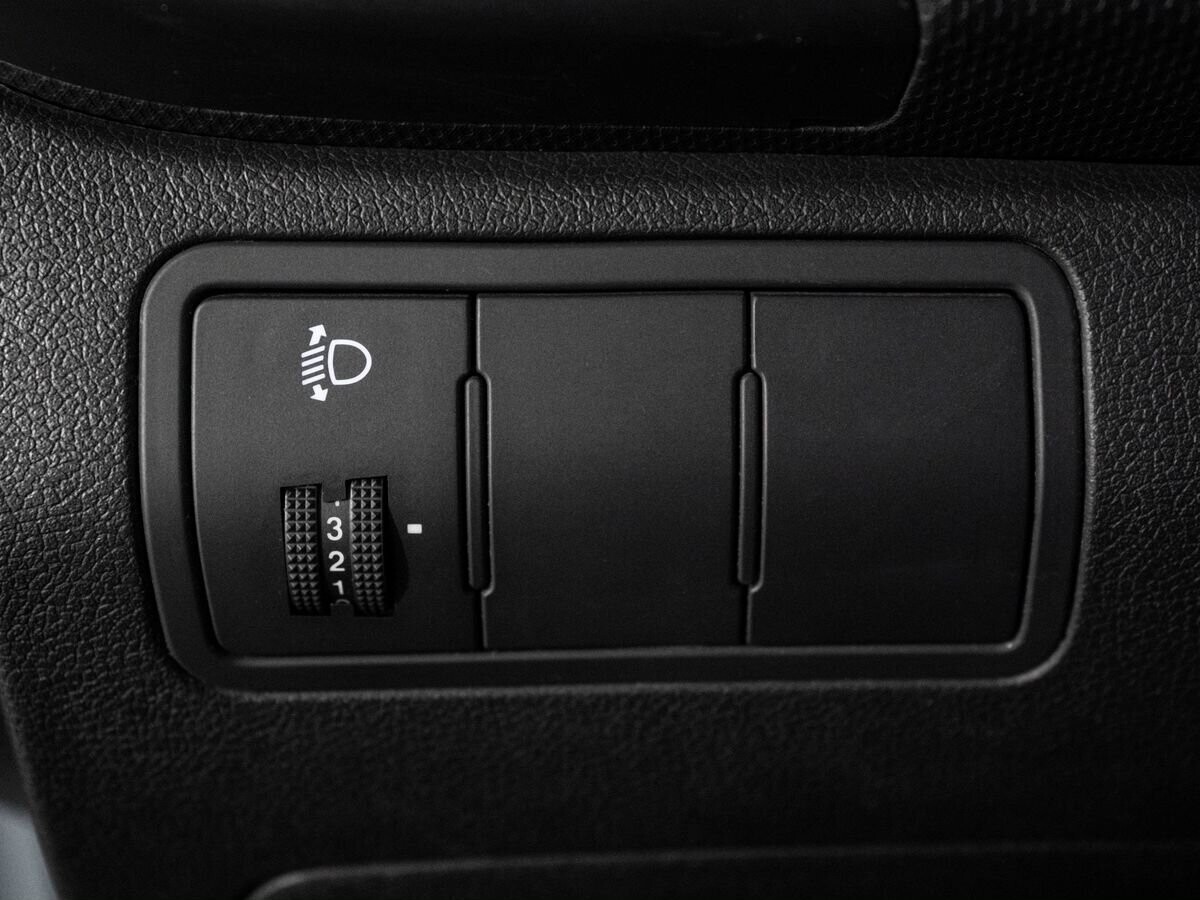 Hyundai Solaris 2012 - фото автомобиля