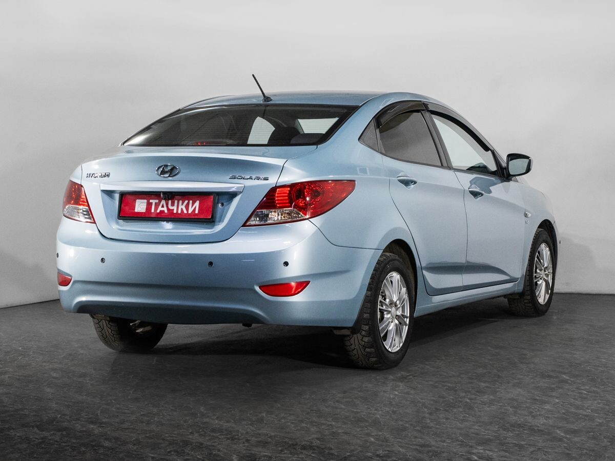 Hyundai Solaris 2012 - фото автомобиля