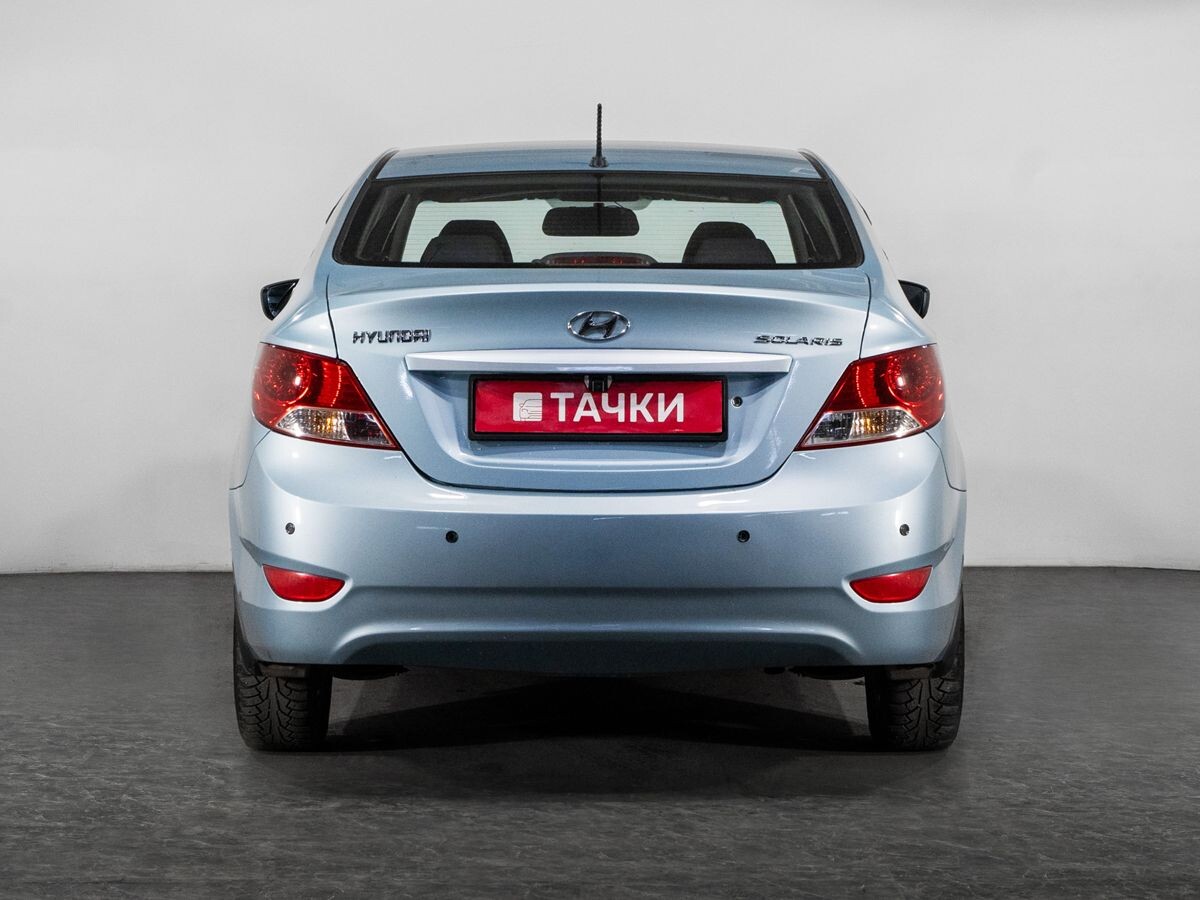 Hyundai Solaris 2012 - фото автомобиля