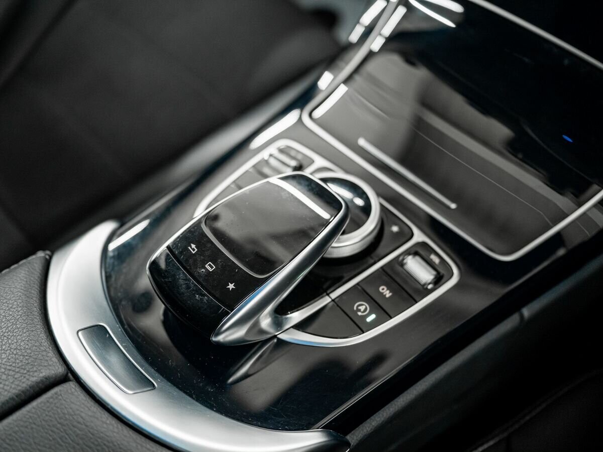 Mercedes-Benz C-Class 2014 - фото автомобиля