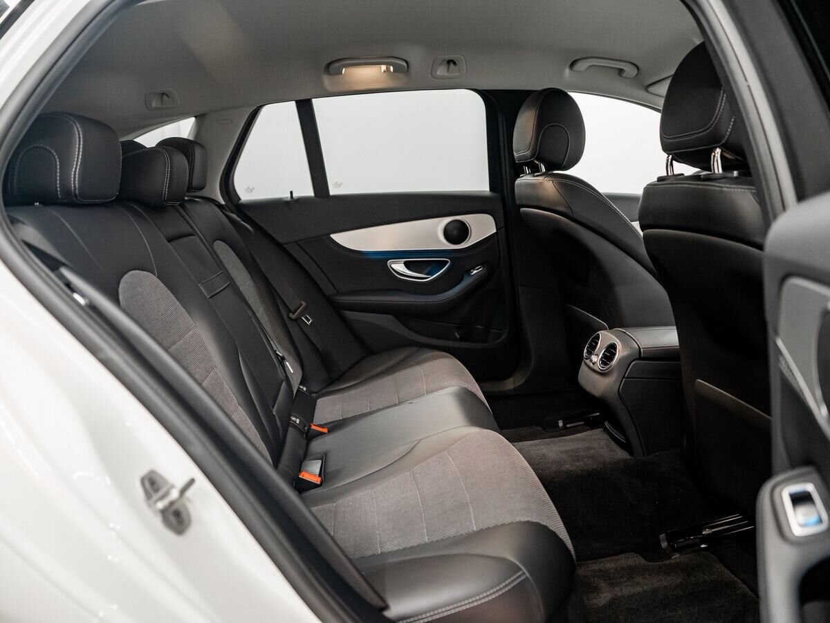 Mercedes-Benz C-Class 2014 - фото автомобиля