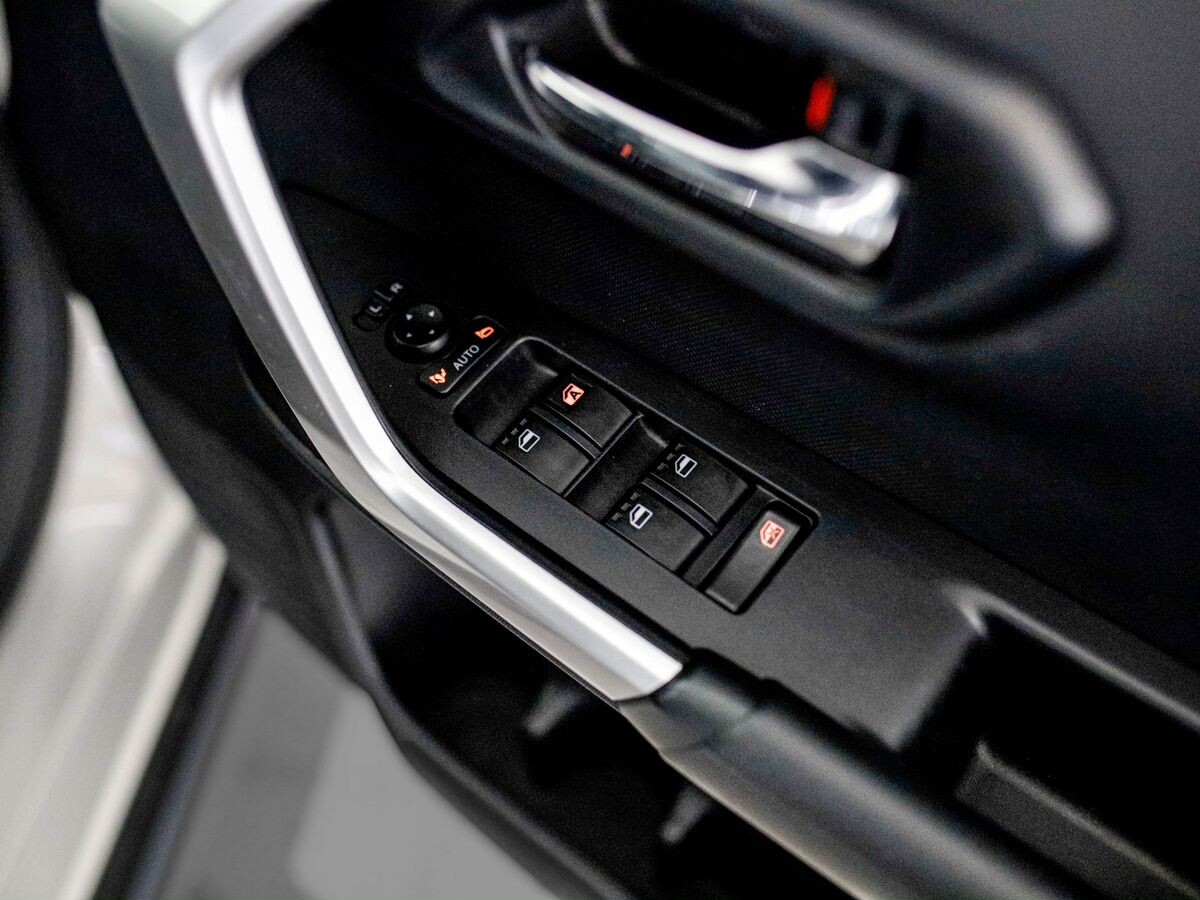 Toyota Raize 2022 - фото автомобиля